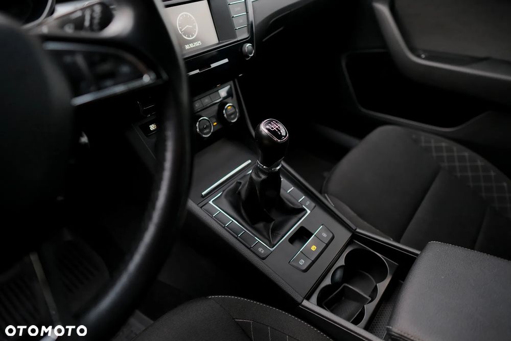 Skoda Superb 1.4 TSI ACT Ambition - 19