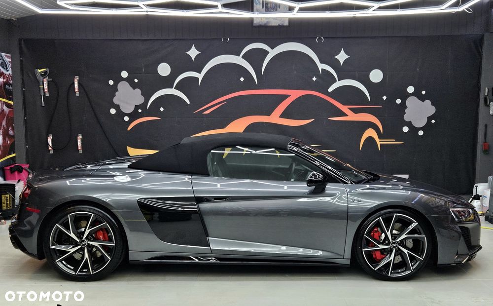 Audi R8 Spyder 5.2 FSI Quattro - 2