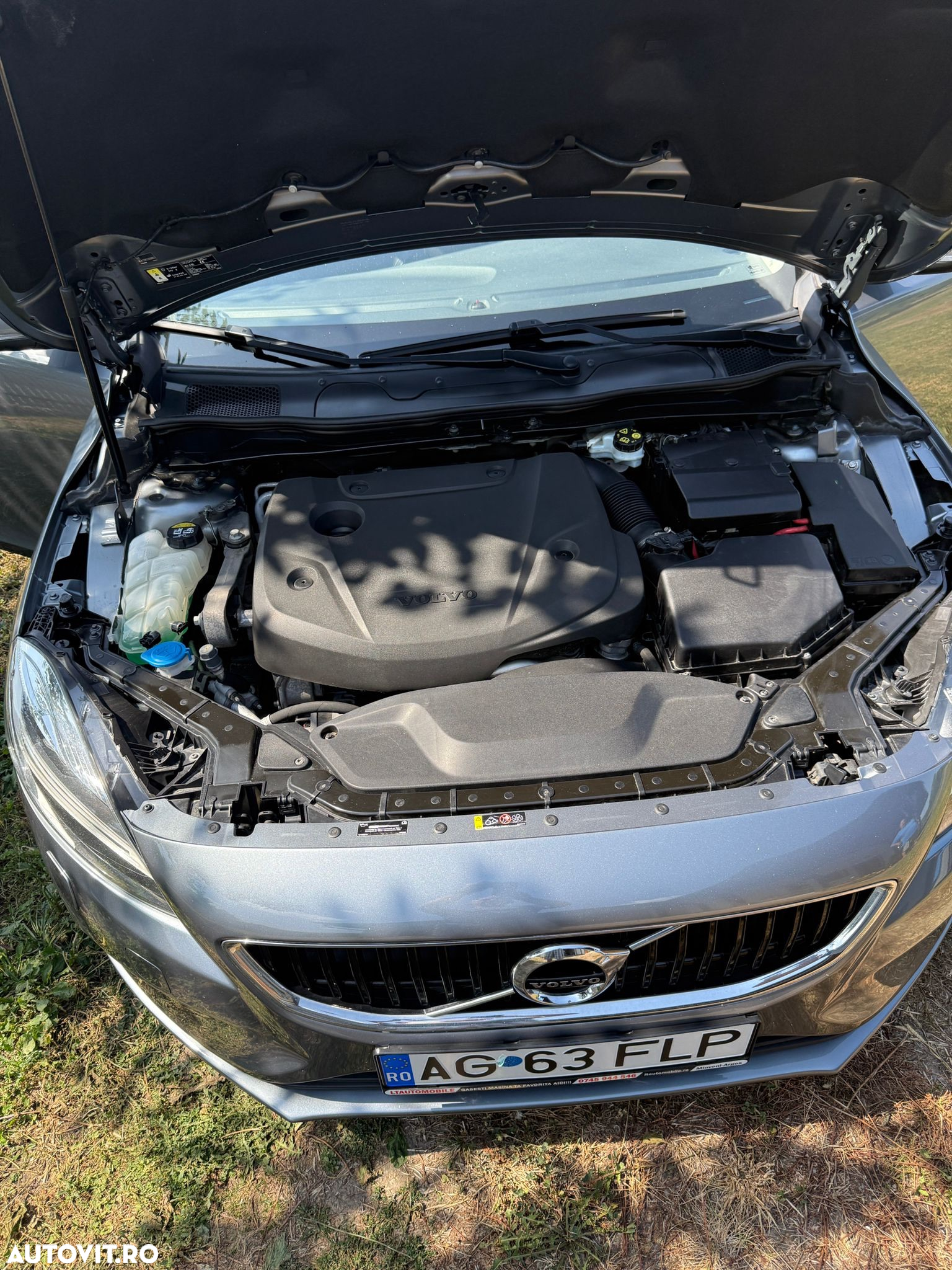 Volvo V40 D2 Momentum - 9