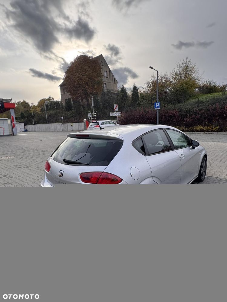 Seat Leon 1.6 TDI Reference DSG - 6