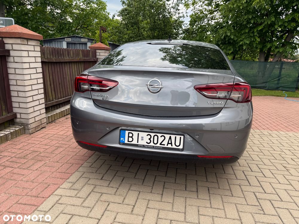 Opel Insignia - 30