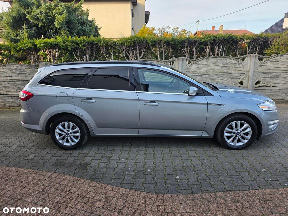 Ford Mondeo 2.0 TDCi Ambiente - 10