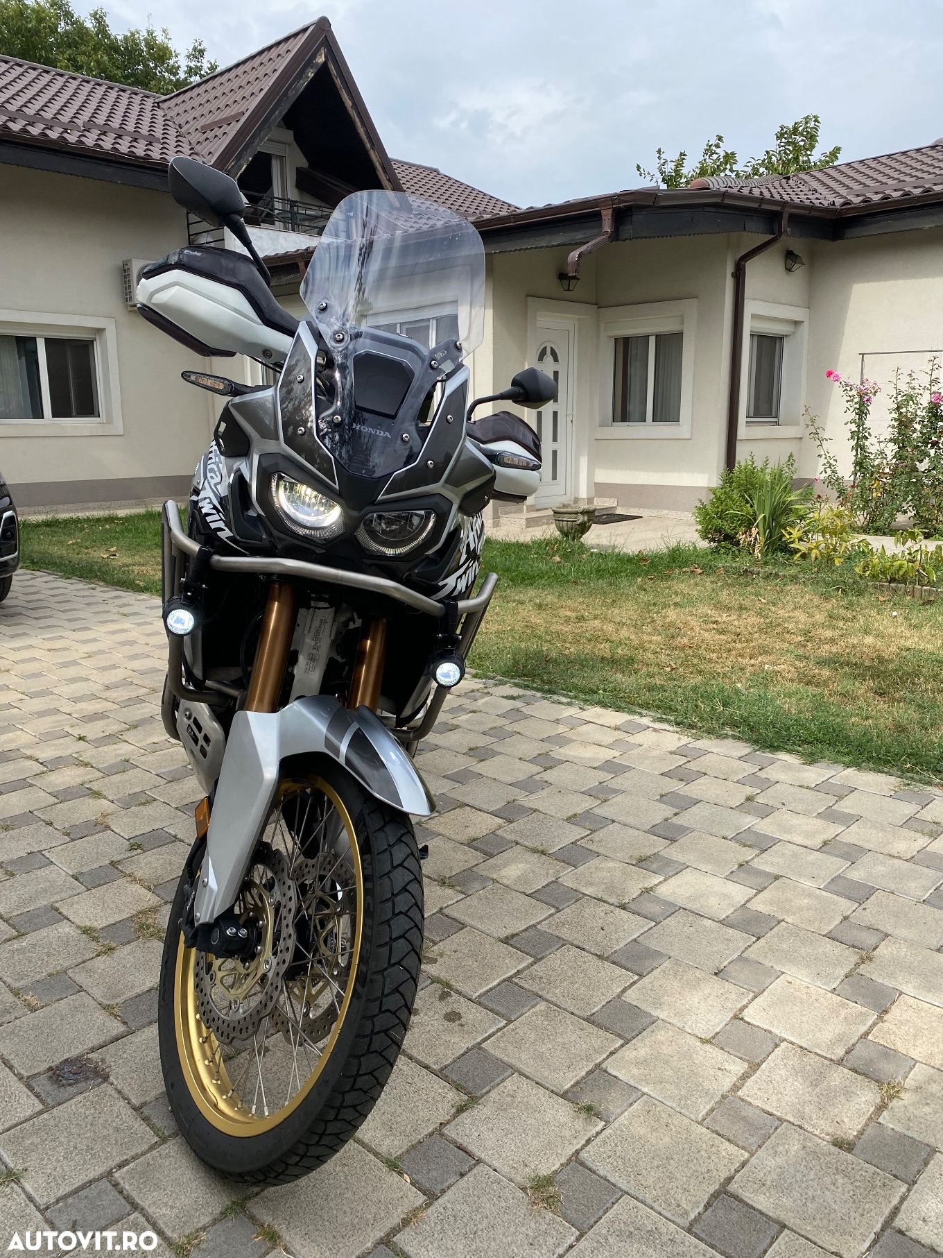 Honda Africa Twin - 4