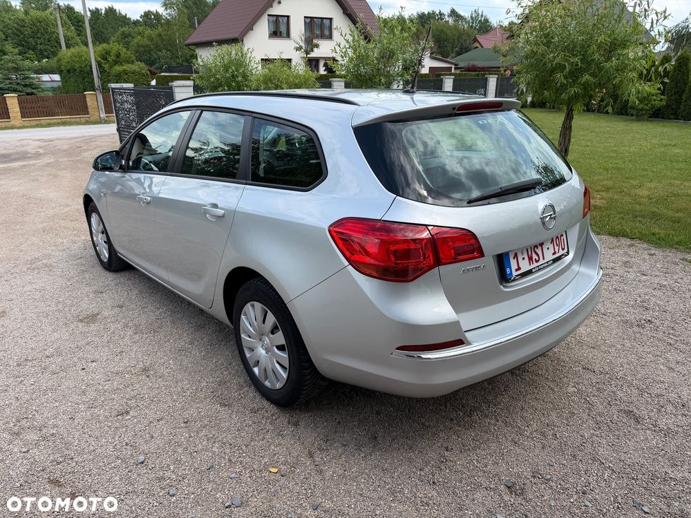 Opel Astra 1.4 Enjoy EU6 - 3
