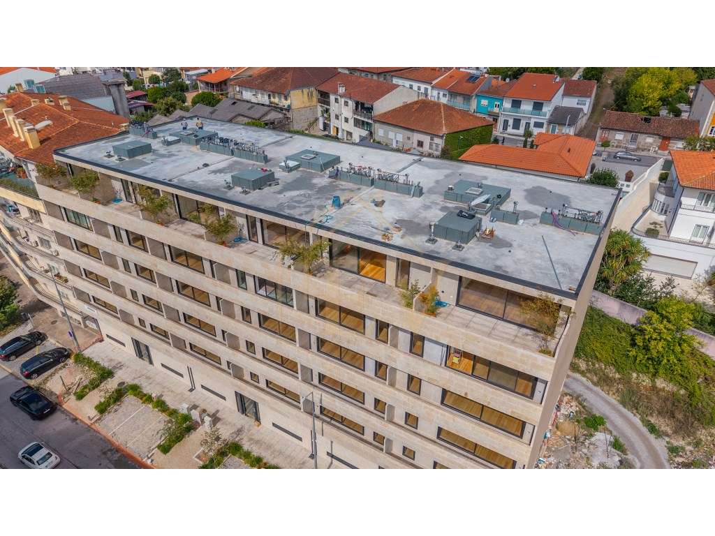 T2 Novo Recuado com Terraço | Creixomil | Guimarães - Grande imagem: 4/27