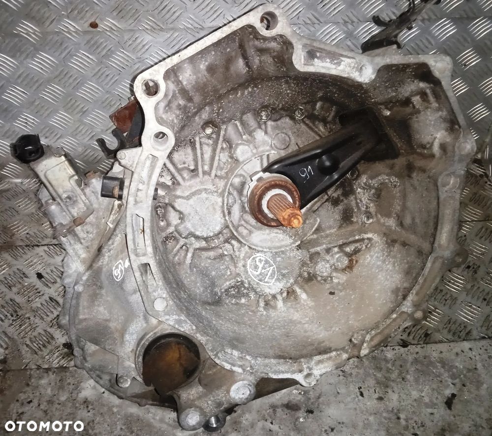 MAZDA 5 2.0 D RF7					D2C4-B - 2