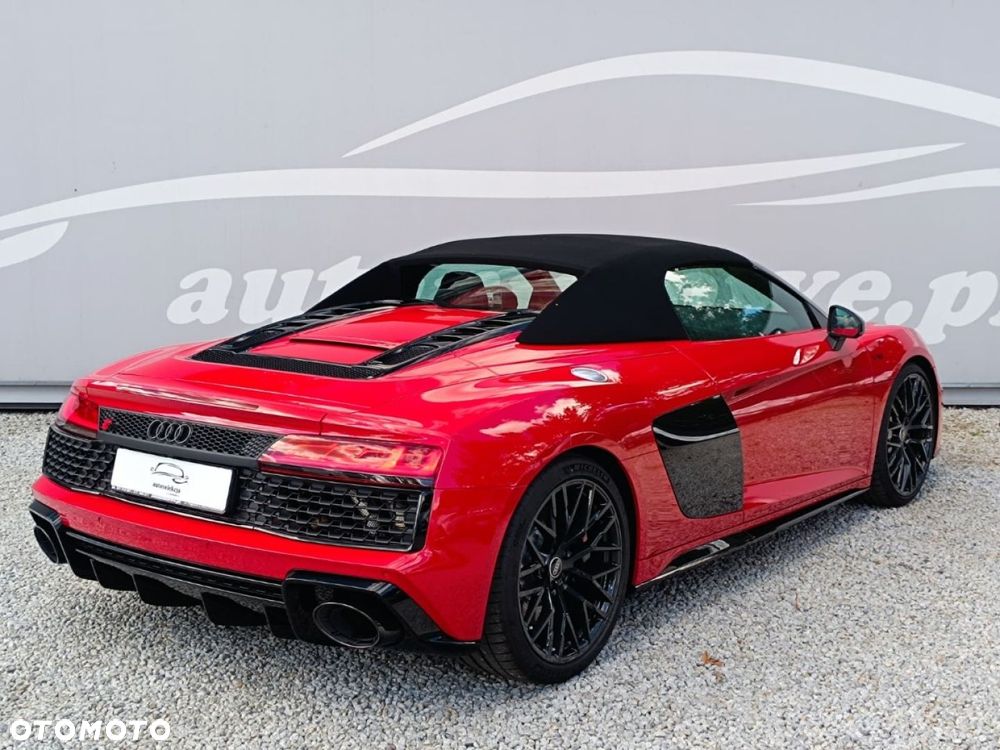 Audi R8 Spyder - 17