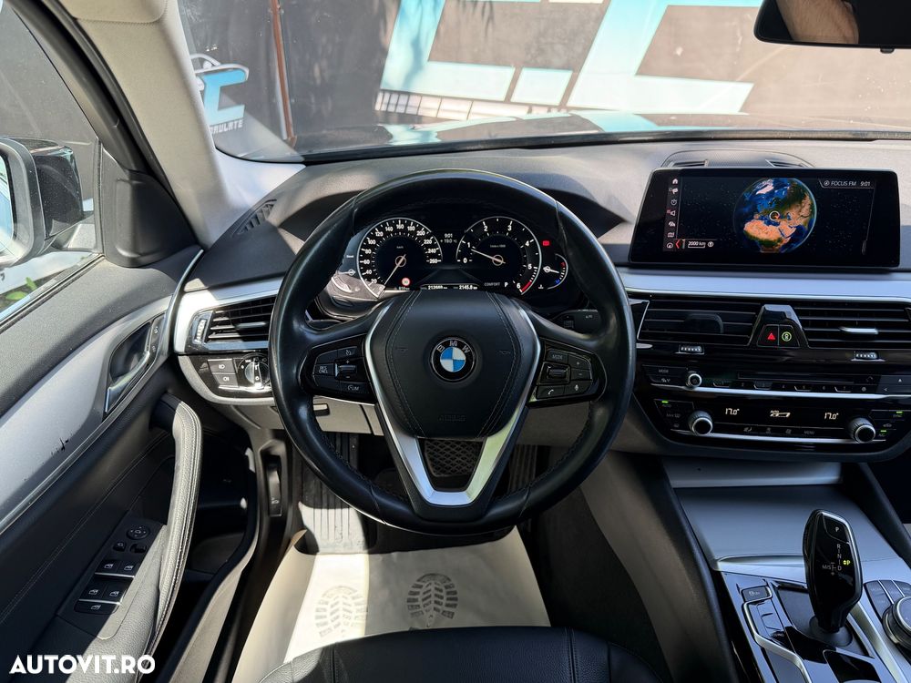 BMW Seria 5 520d xDrive Aut. - 10