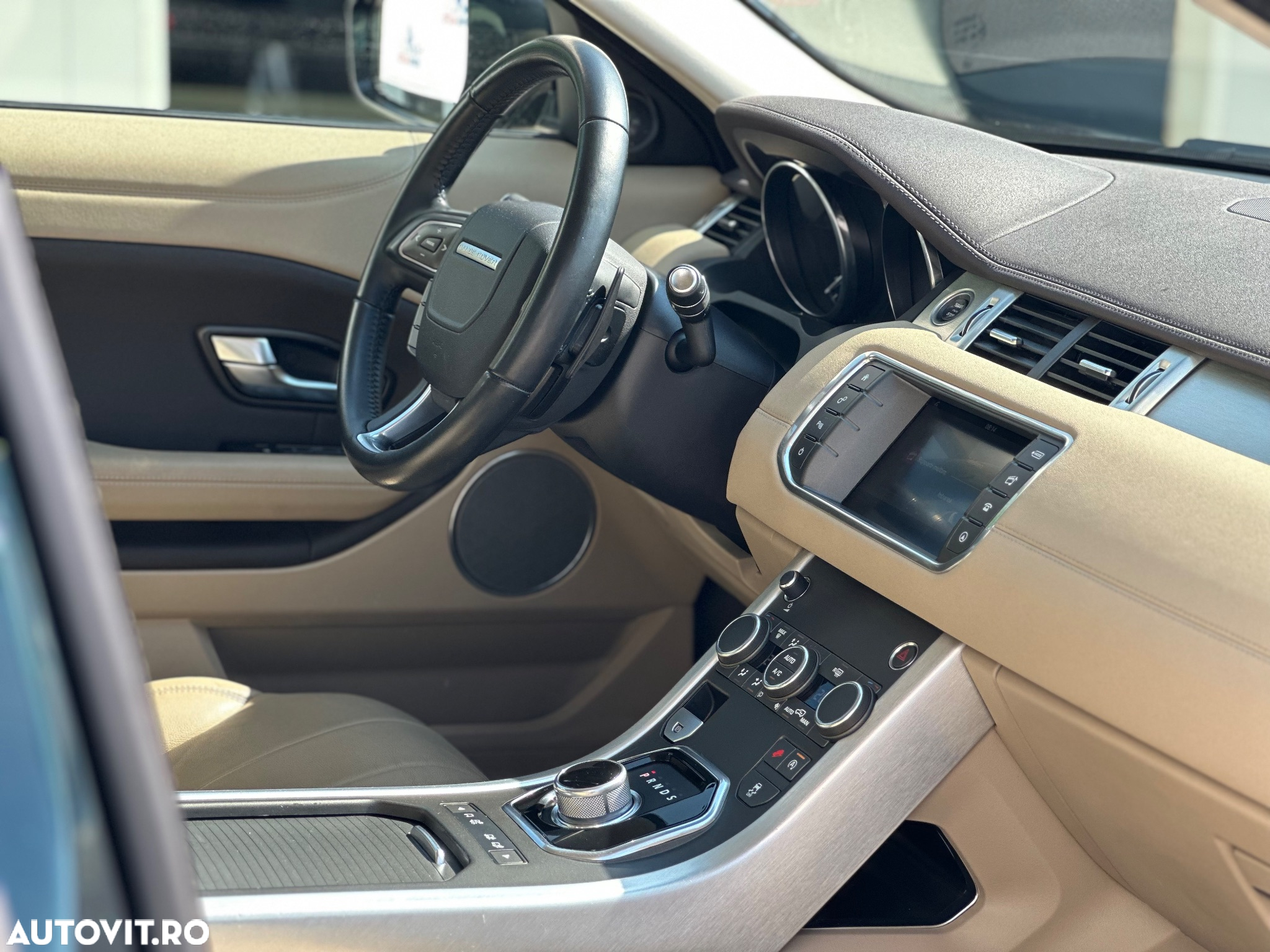 Land Rover Range Rover Evoque 2.0 D150 SE - 23