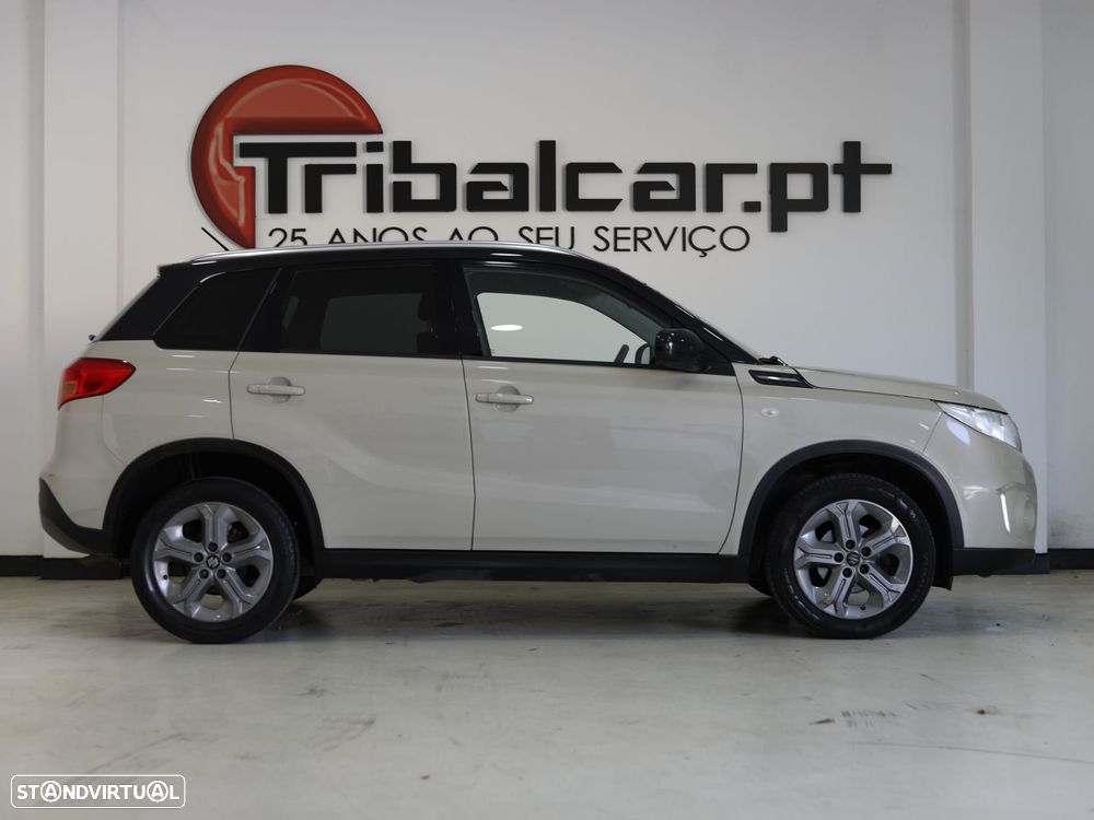 Suzuki Vitara 1.6 VVT GLE - 4