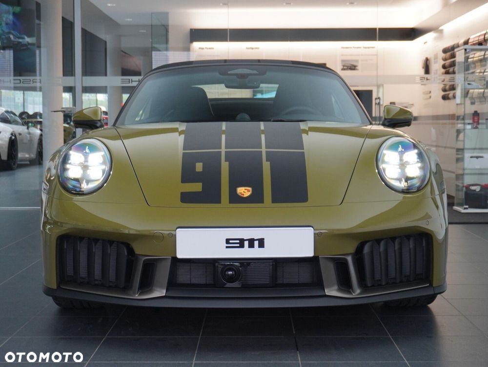 Porsche 911 Carrera T-Hybrid Spirit 70 - 6