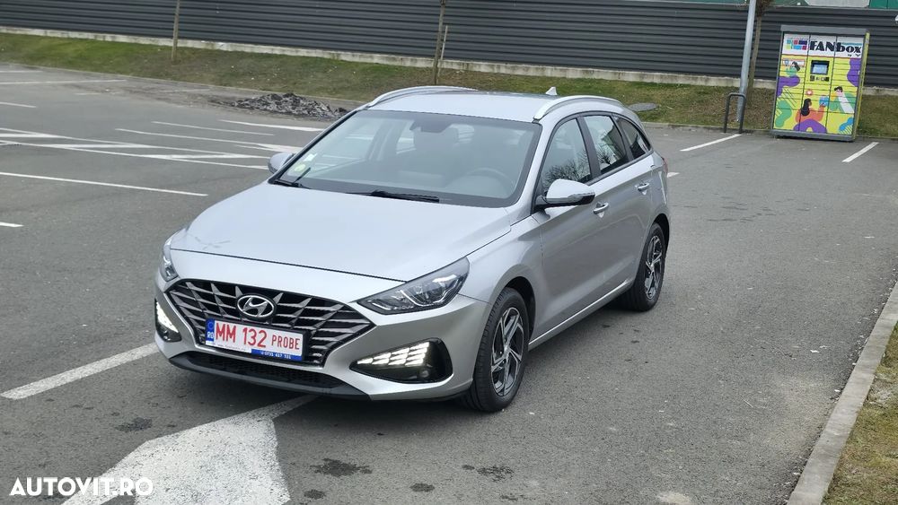 Hyundai i30 1.6 CRDI DCT Trend - 3