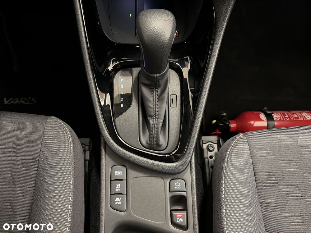 Toyota Yaris Hybrid 1.5 Style - 20