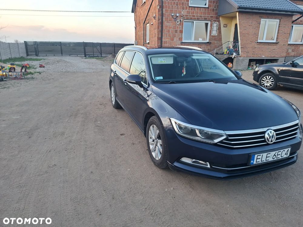 Volkswagen Passat 2.0 TDI SCR Highline - 3