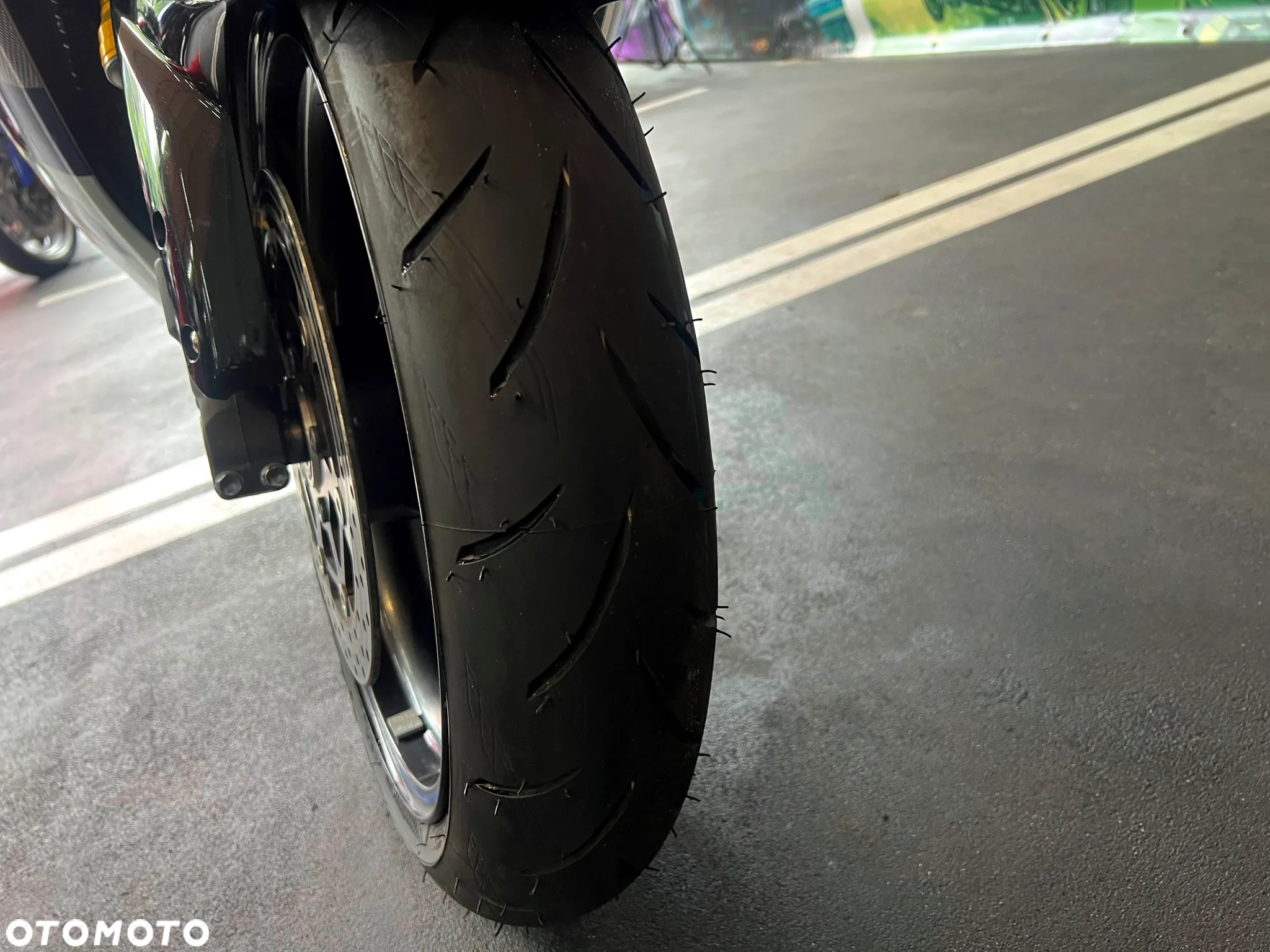 Suzuki GSX-R - 6
