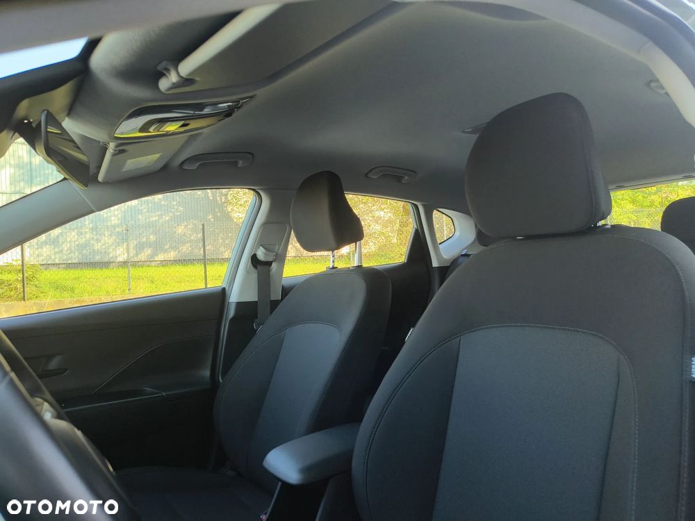 Hyundai Kona - 11
