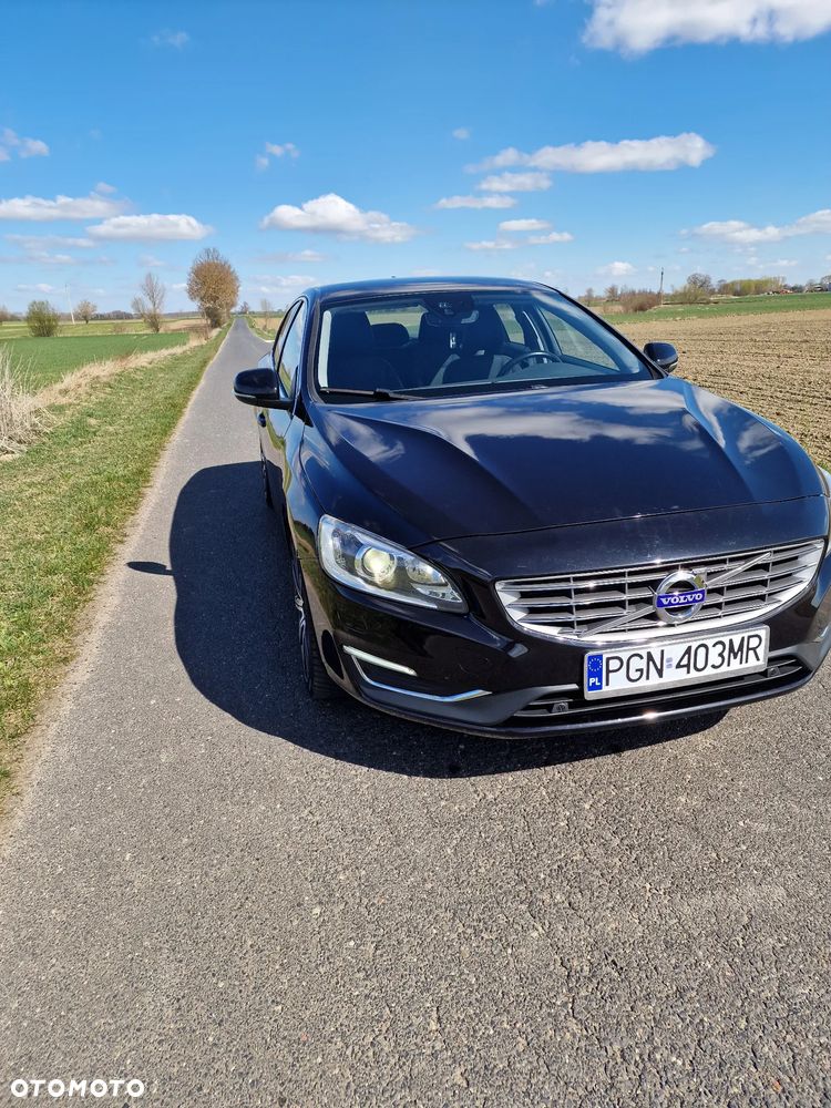 Volvo S60 D4 Geartronic Momentum - 2