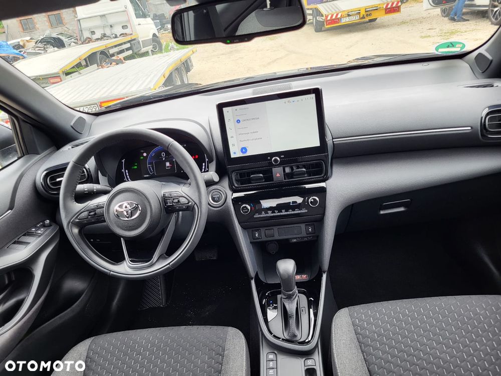 Toyota Yaris Cross - 20