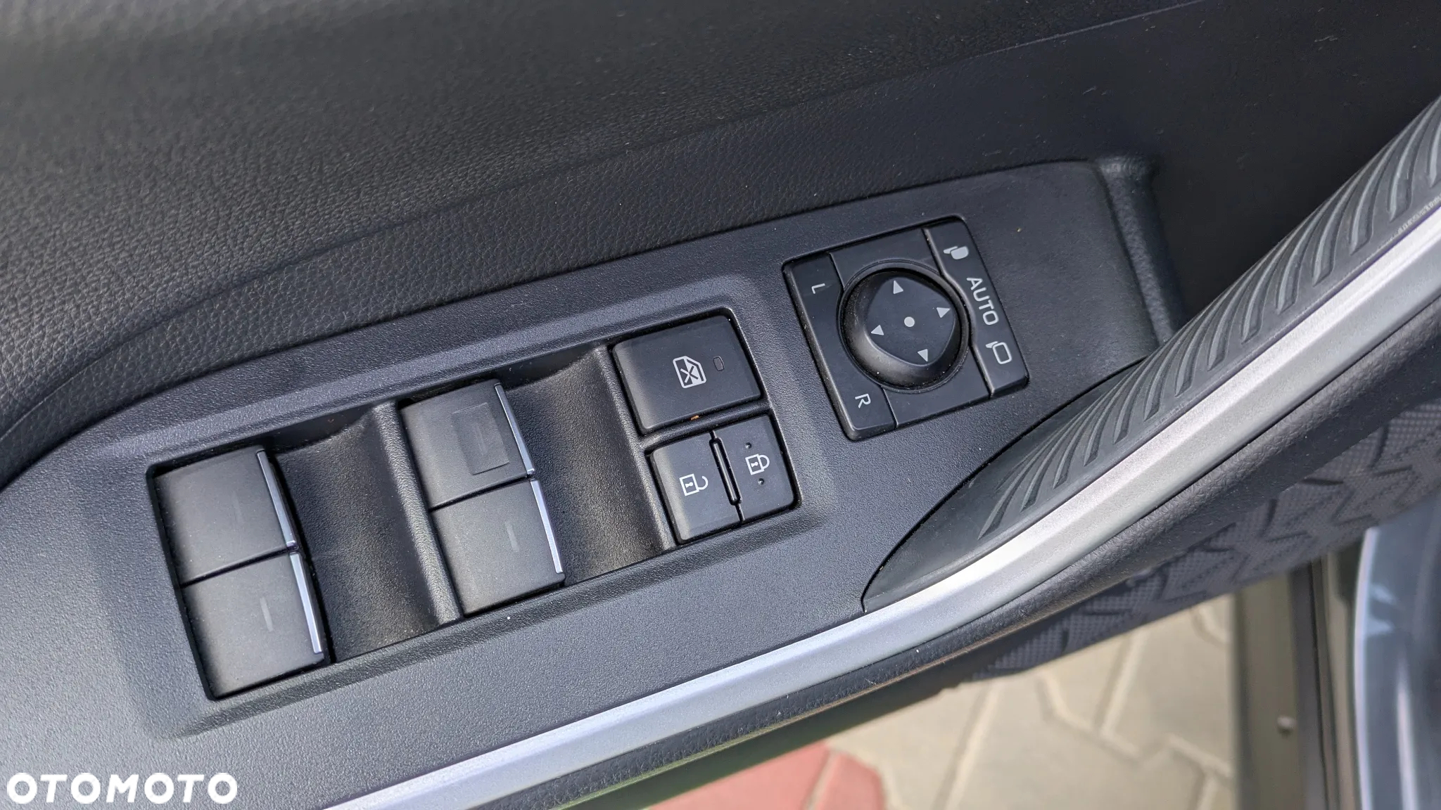 Toyota RAV4 2.0 Comfort 4x2 MS - 15