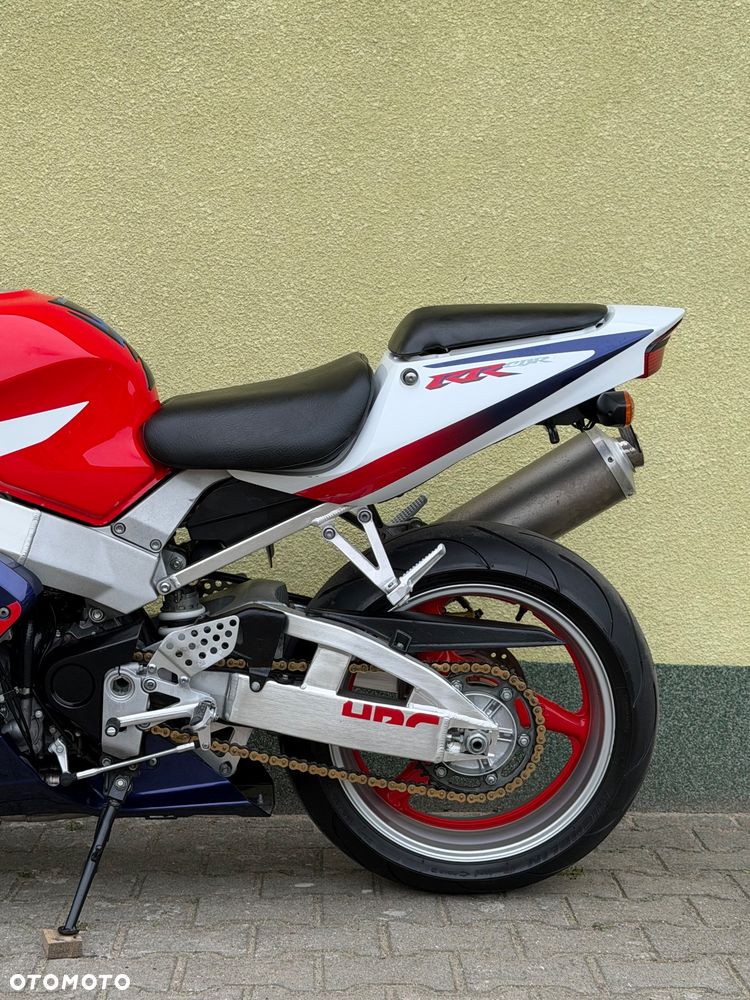 Honda CBR - 23