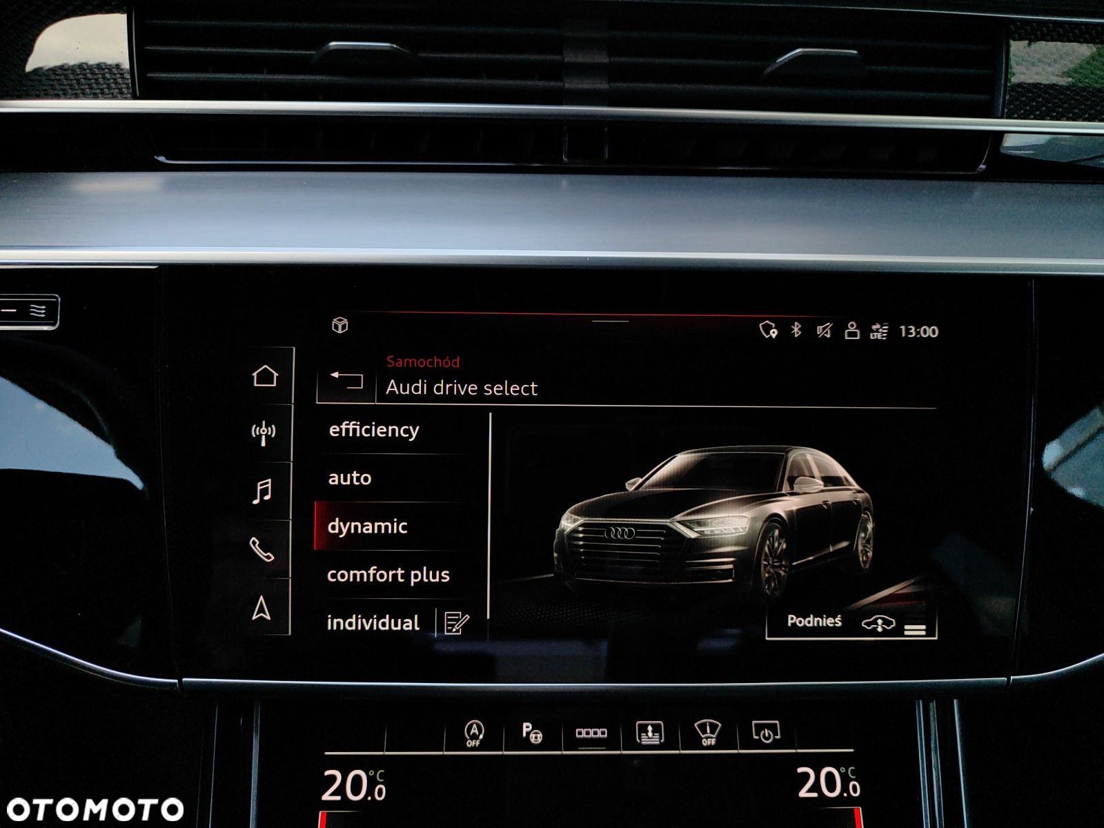 Audi S8 - 30