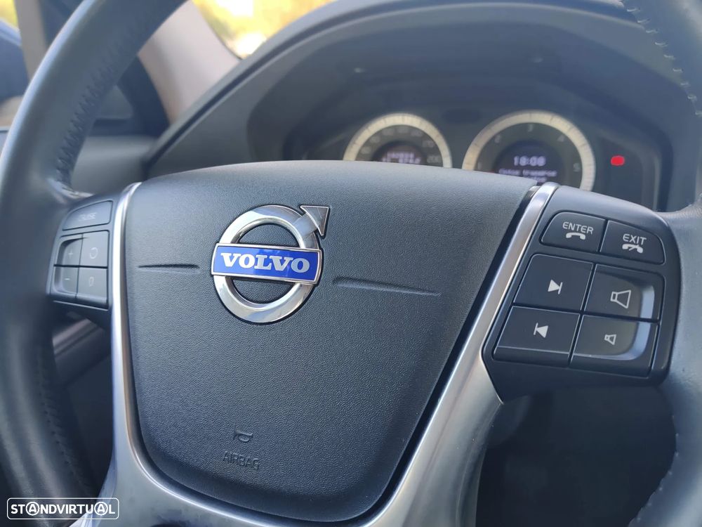 Volvo V70 2.0 D3 Momentum Start/Stop - 20