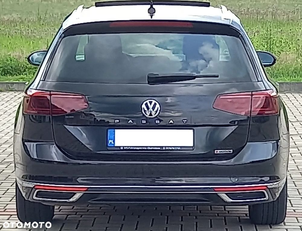 Volkswagen Passat 2.0 TDI 4Mot Elegance DSG - 11