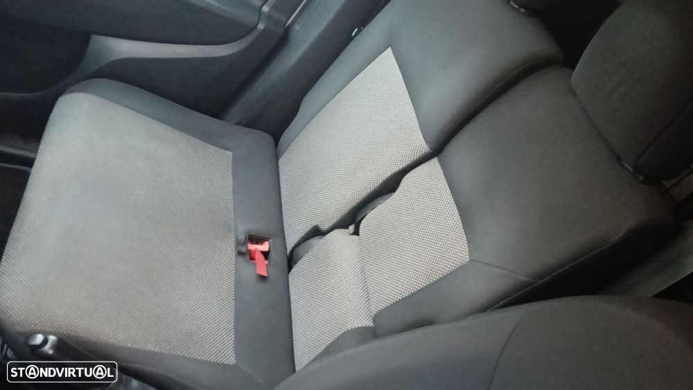 Fiat Doblo Combi 1.3 Multijet - 11