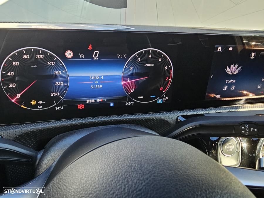 Mercedes-Benz A 200 AMG Line Aut. - 29