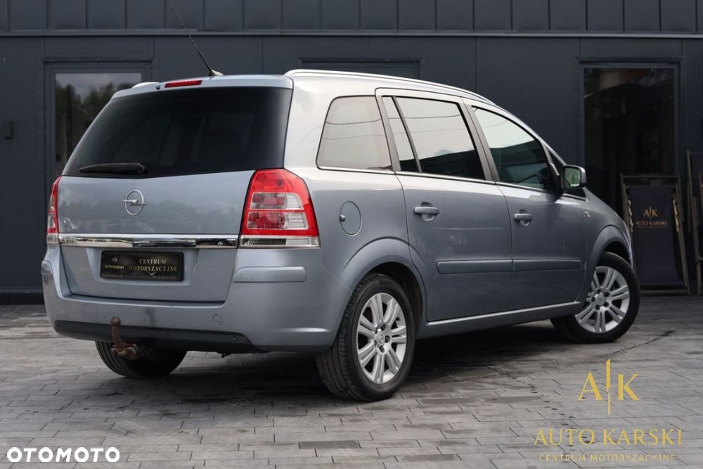 Opel Zafira - 4