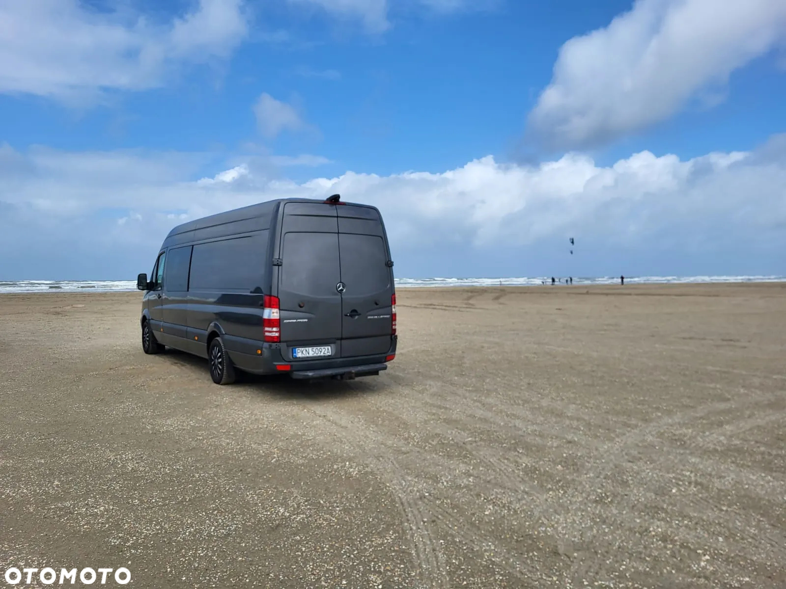 Mercedes-Benz Sprinter 319 - 21
