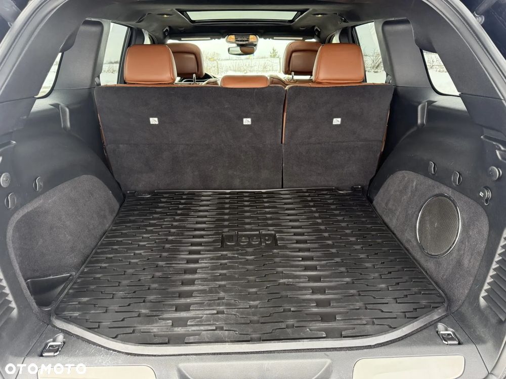 Jeep Grand Cherokee 5.7 V8 Summit - 33