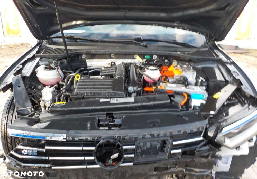 Volkswagen Passat - 6