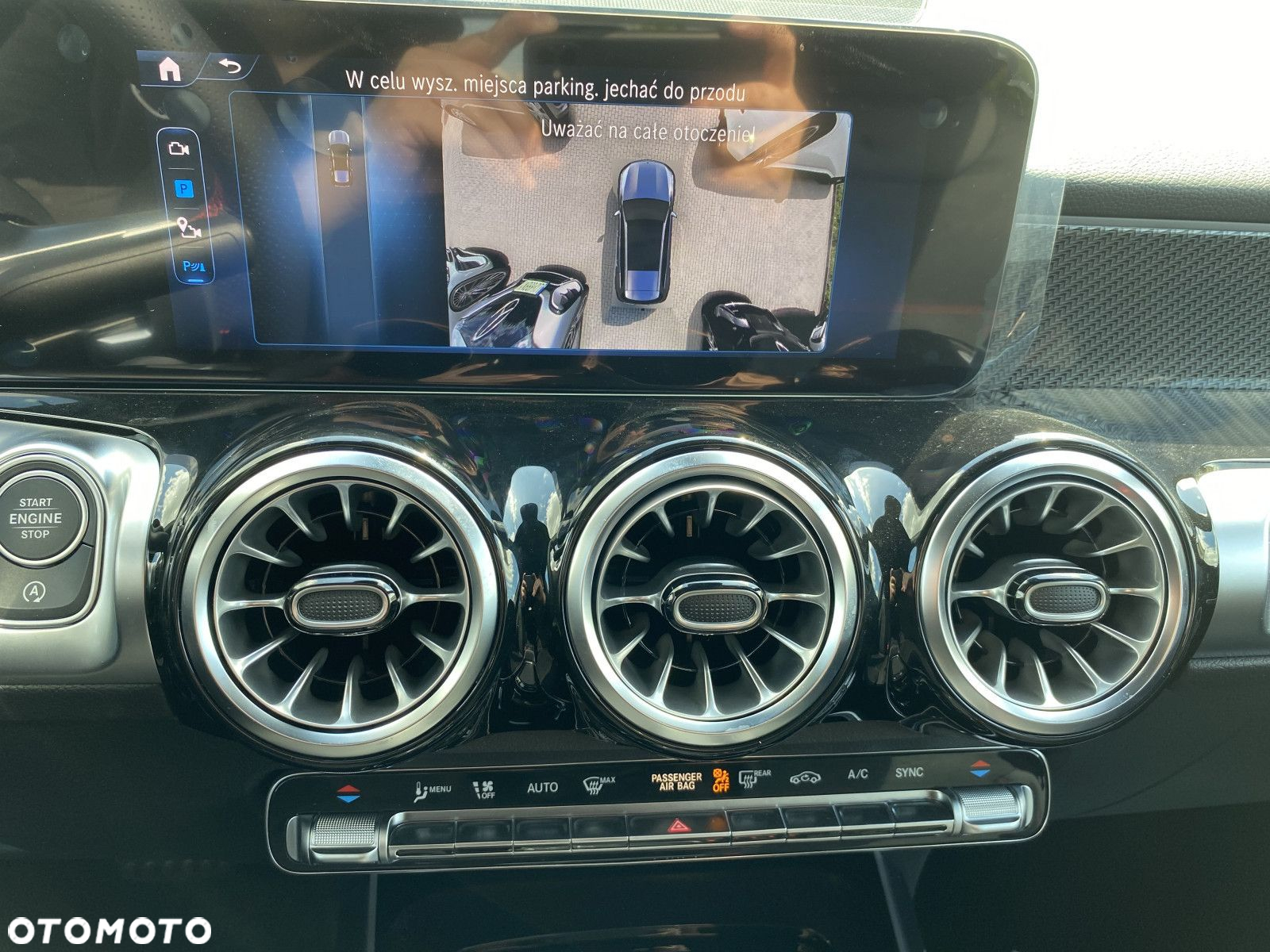 Mercedes-Benz GLB - 19