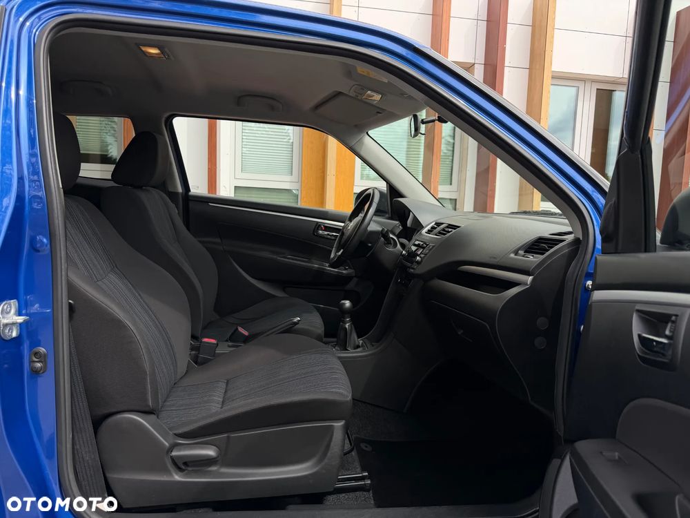 Suzuki Swift 1.2 Premium - 12