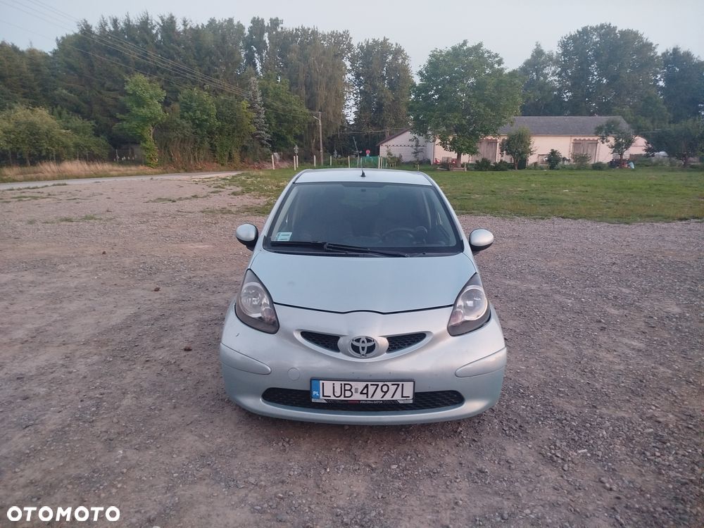 Toyota Aygo - 2