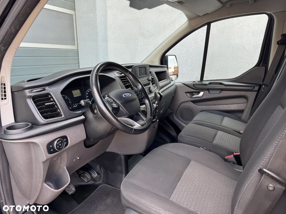Ford Transit Custom - 24