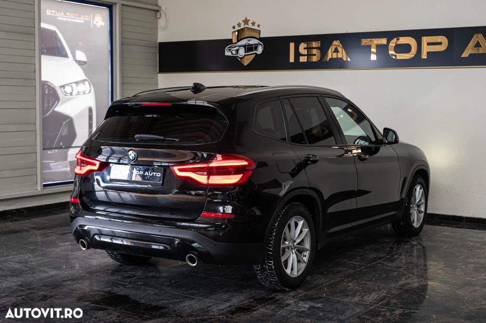 BMW X3 xDrive20i Aut. xLine - 32