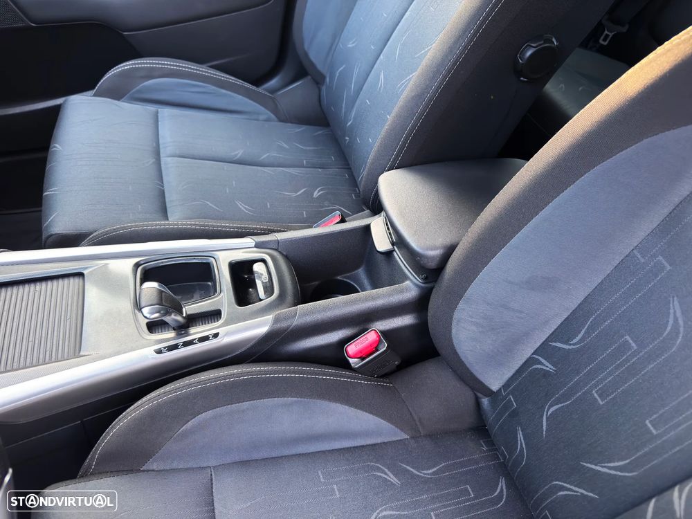 Citroën C4 1.6 e-HDi Seduction CMP6 - 27