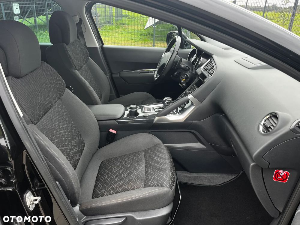 Peugeot 3008 2.0 HDi HYbrid4 - 19