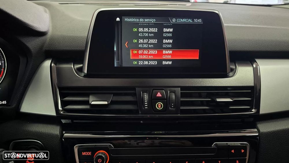 BMW 216 Active Tourer d Advantage Auto - 29