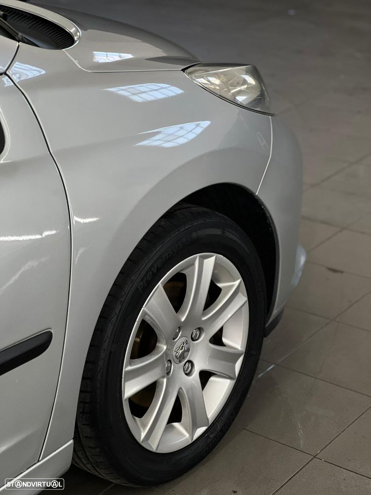 Peugeot 207 CC 1.6 16V - 7