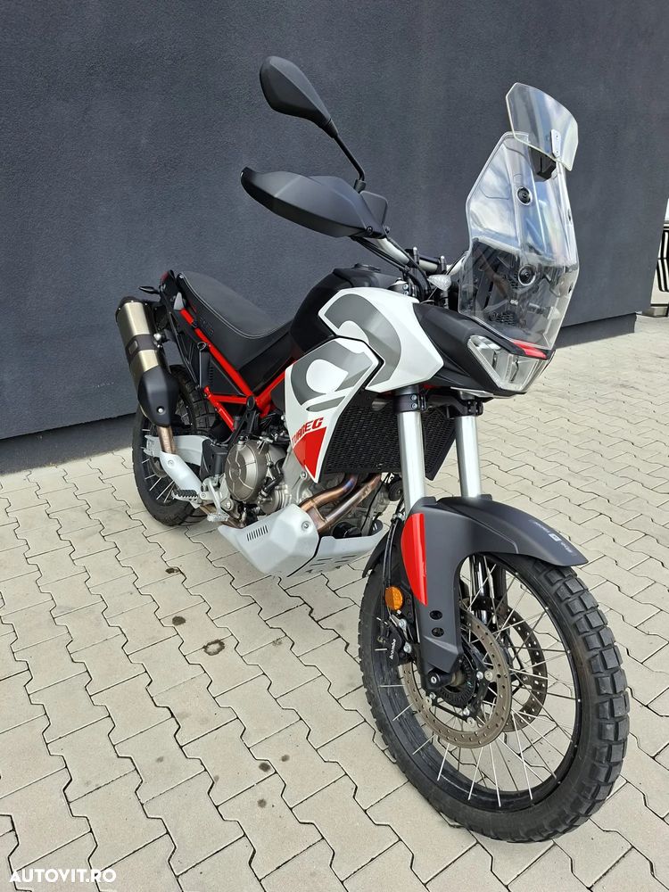 Aprilia Tuareg 660 - 1