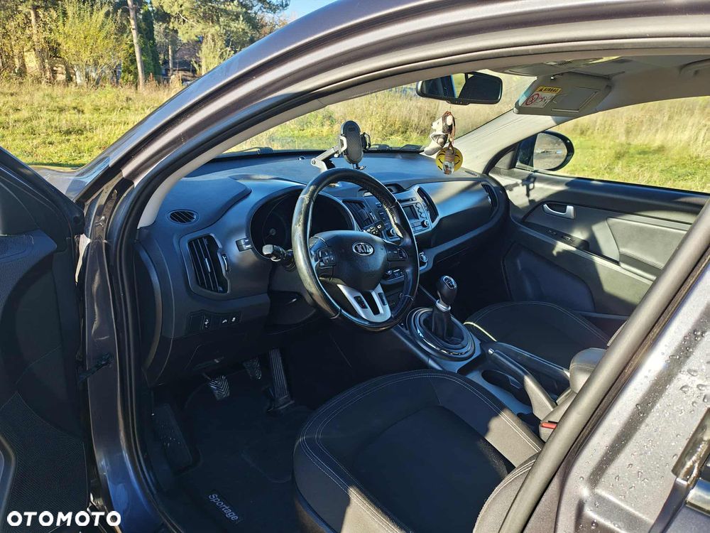 Kia Sportage 1.7 CRDI 2WD Spirit - 2