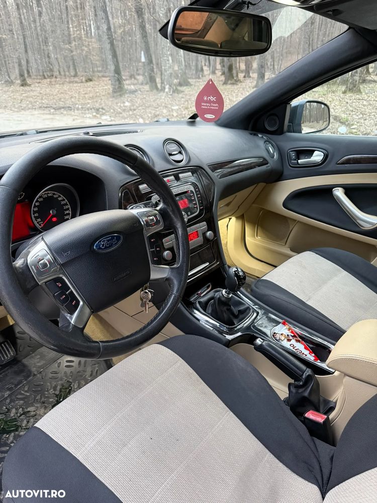 Ford Mondeo 2.0 TDCI Ghia X - 6