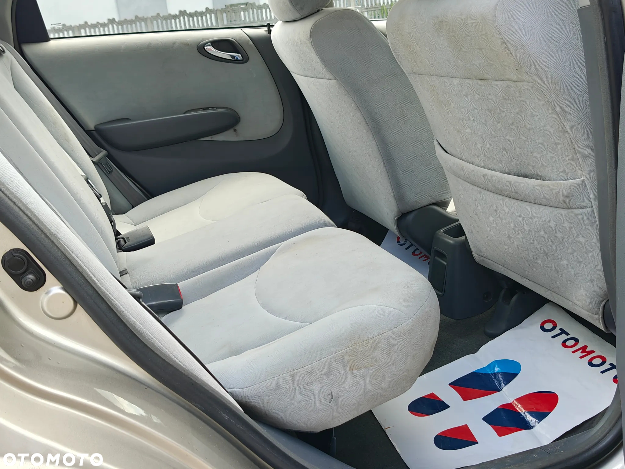 Honda City 1.4 Comfort - 16