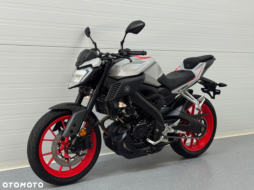 Yamaha MT - 13