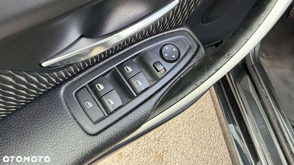 BMW Seria 3 316d DPF Edition Lifestyle - 33