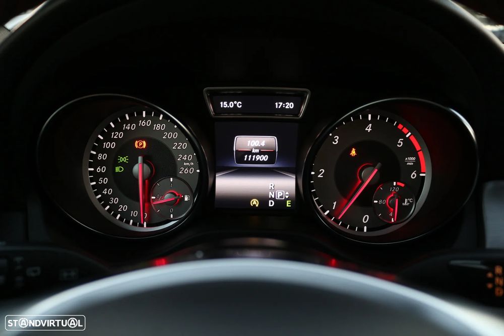 Mercedes-Benz GLA 220 CDI AMG Line - 22