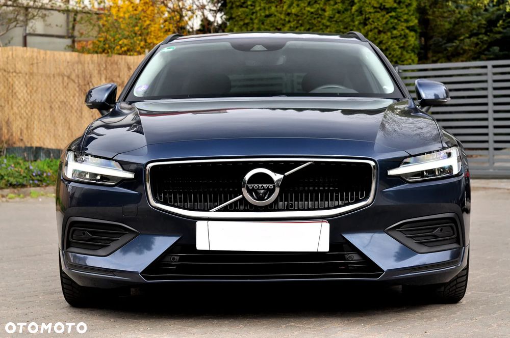 Volvo V60 2022